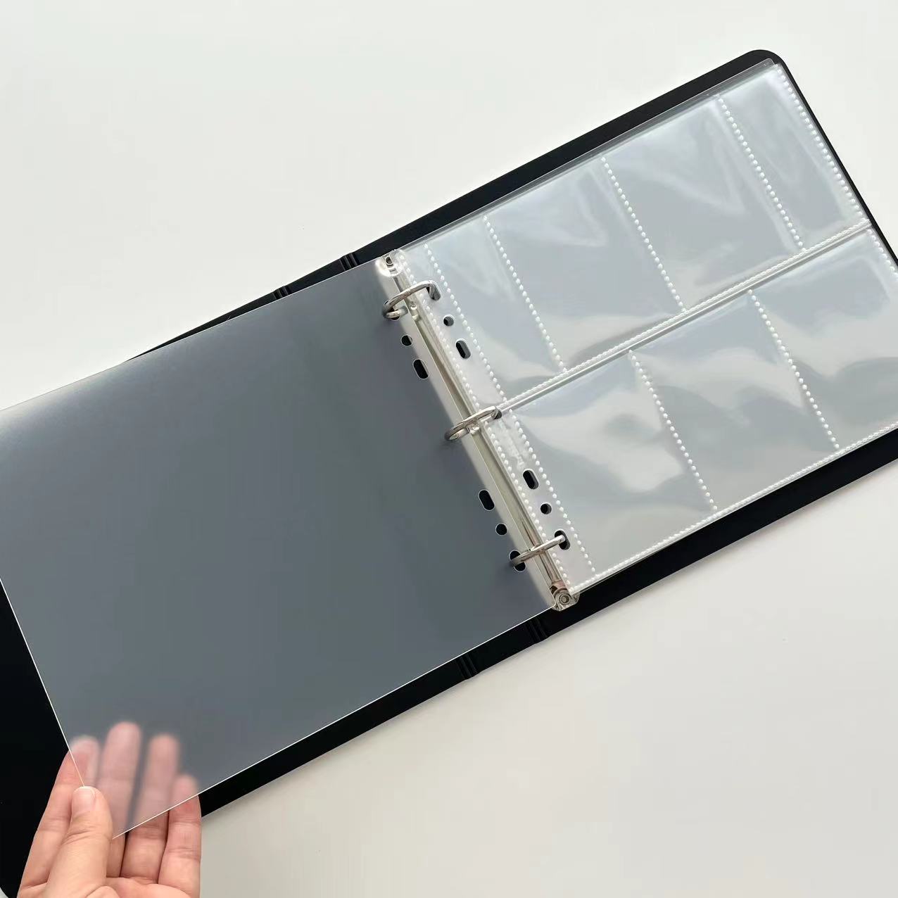 Kpop フォトカードバインダー 100 ポケット以上 3  - Kpop Photo Card Binder 3 Inch のレビューと価格